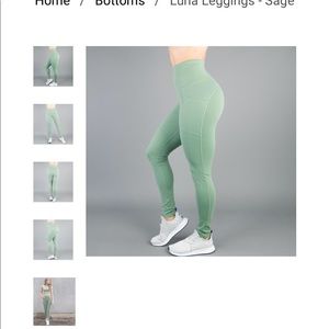 *WORN ONCE*        BuffBunny Luna Leggings